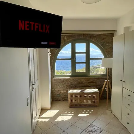 Hydroussa House *